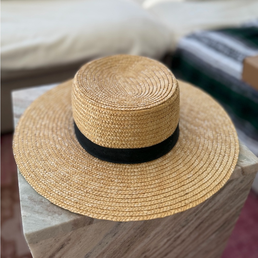 Aritzia Natural Straw Hat